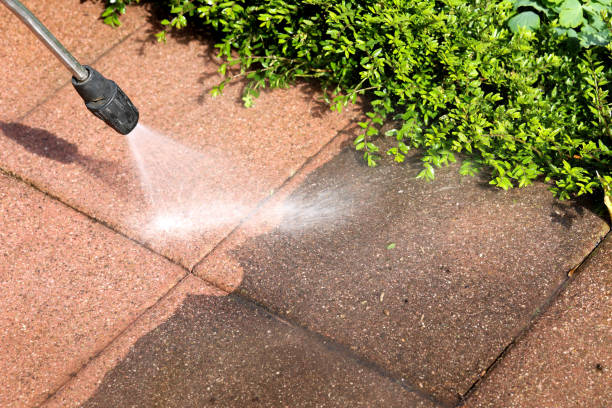 Why Choose Our Certified Pressure Washing Experts for Your Project Needs in Sparks, TX?